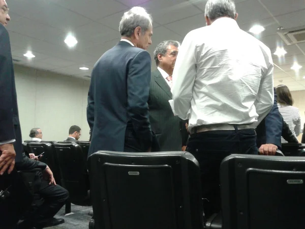 Caixa de Pandora: audiência sobre formação de quadrilha é suspensa