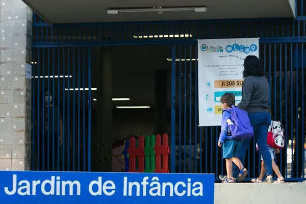 Volta às aulas na educação infantil do DF