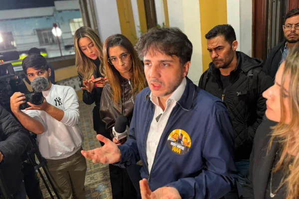 Coordenadora da campanha de Renan Santos grava suposta oferta de propina - destaque galeria