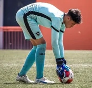 Bruninho Samudio assinou com o Botafogo em fevereiro Bruninho Samudio assinou com o Botafogo em fevereiro