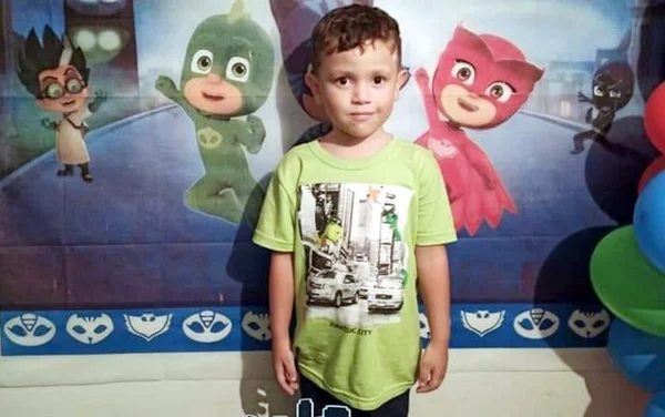 goias garoto que morreu apos picada de escorpião