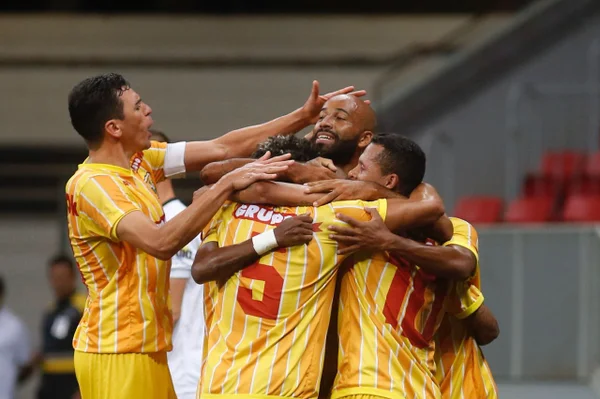 Contra o Sergipe, Brasiliense inicia fase do mata-mata na Série D