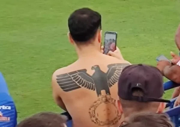 Águia nazista: torcedor do Amazonas diz à polícia que cobrirá tatuagem