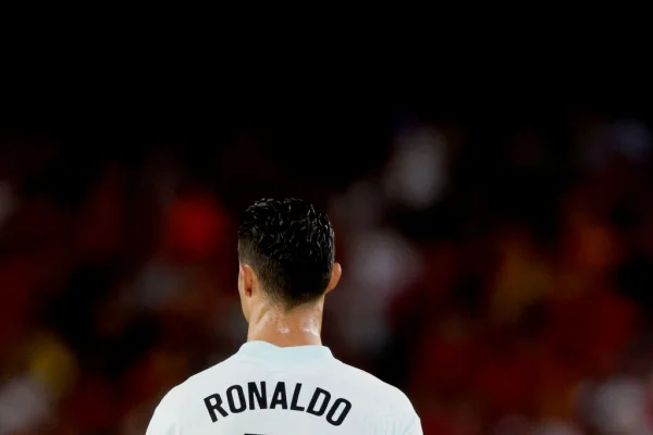 Liga das Nações: CR7 começa no banco e Portugal empata com a Espanha