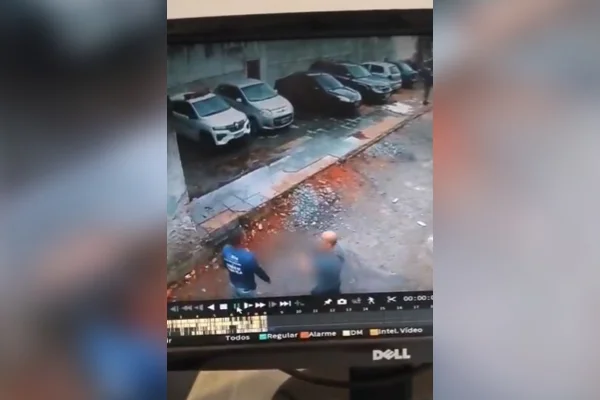 Policiais invadem depósito e pegam carro rebocado no show da Shakira