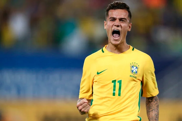 Seleção volta aos treinos, mas sem definição de substituto de Neymar
