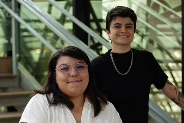 Agência Nova contrata dupla criativa e reforça o time