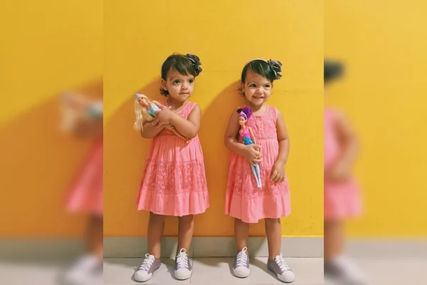 Mãe de Mel e Lis, um ano após cirurgia: “Gratidão e felicidade”