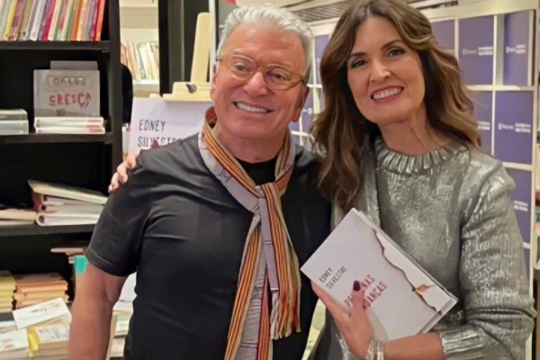 Foto colorida de Edney Silvestre e Fátima Bernardes (esquerda e direita, respectivamente) - Metrópoles