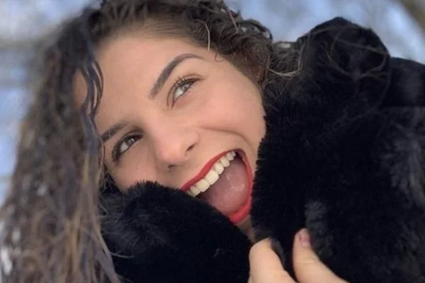 Coronavírus: garota de 16 anos morre 24 horas após teste positivo