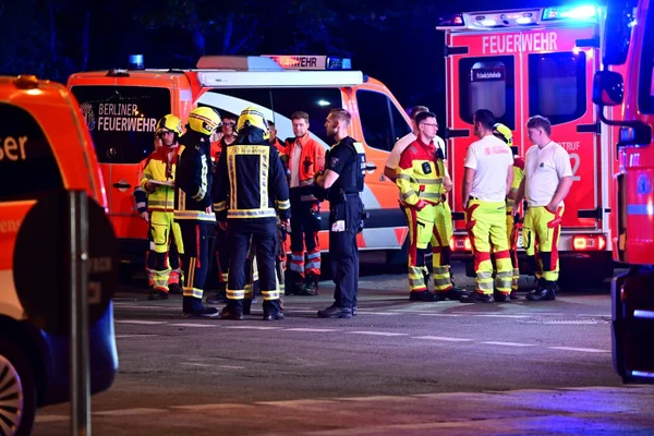 Imagem colorida mostra atropelamento na Alemanha - Metrópoles