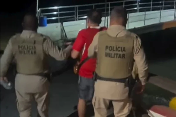 A cantora Renata Nascimento, de Morro de São Paulo, na Bahia, usou as redes sociais para relatar o suposto crime do turista italiano - Metrópoles