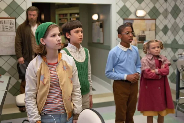 A Misteriosa Sociedade Benedict é aventura com empatia, diz Tony Hale