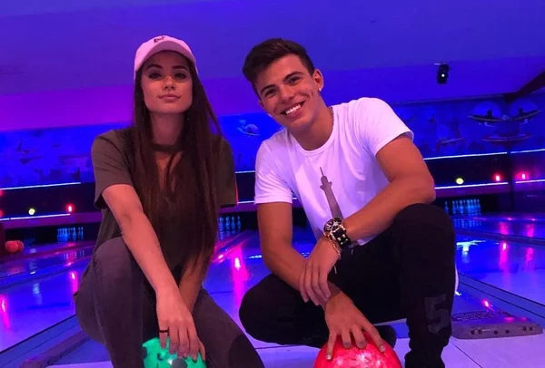 Isadora Pompeo e Thomaz Costa