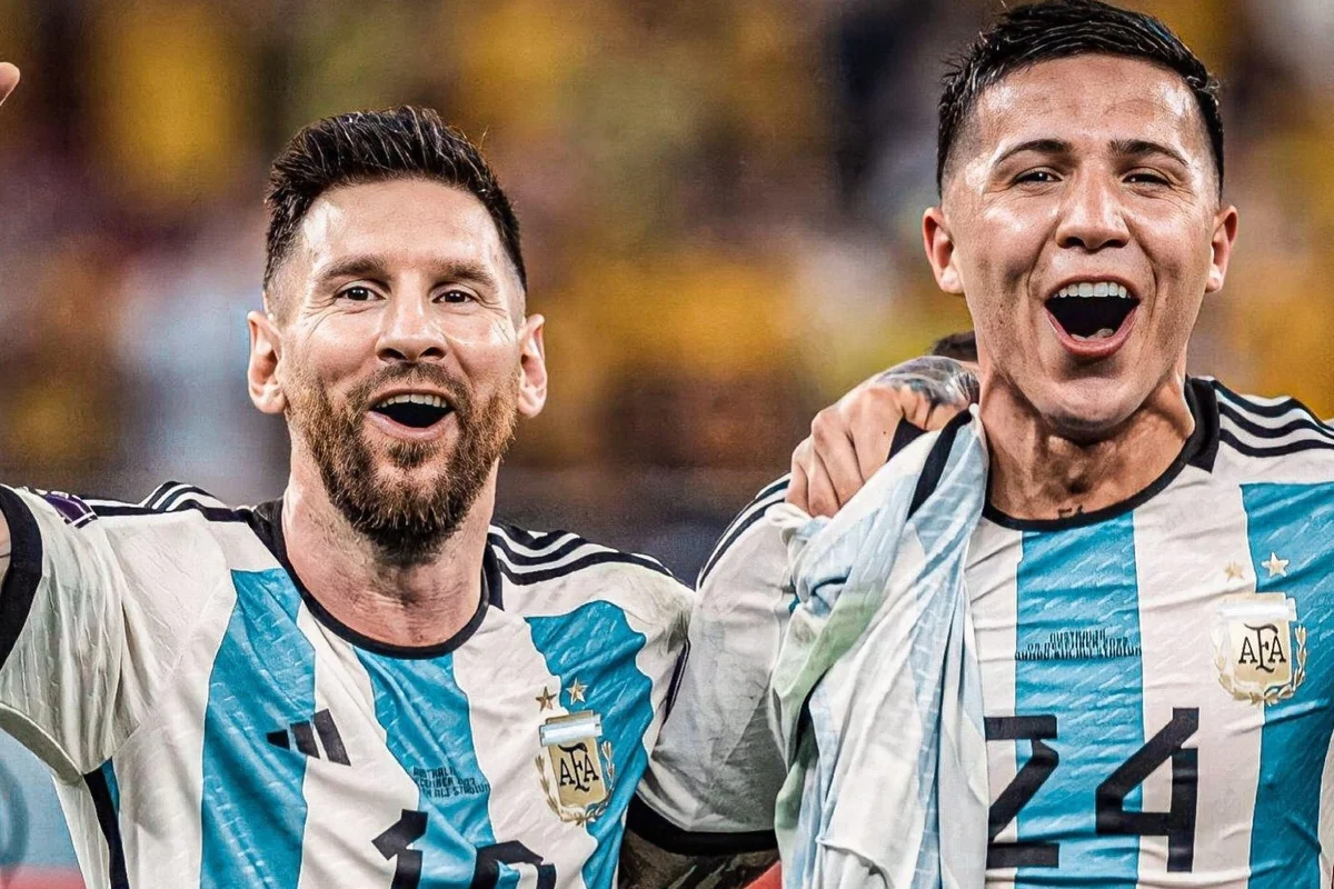 Enzo Fernández relembra sonho de jogar com Messi em carta de despedida - imagem 2 Enzo Fernández relembra sonho de jogar com Messi em carta de despedida - imagem 2