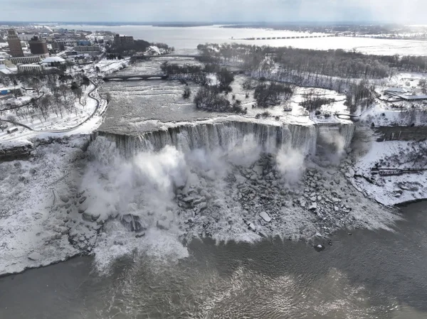 Cataratas do Niágara onda de frio Metropoles