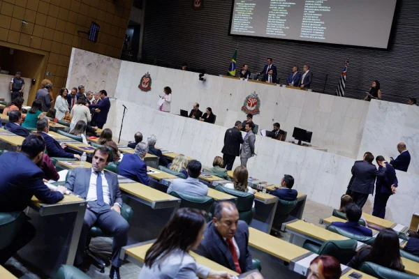 Alesp aprova orçamento para 2026 com receita de R$ 382,3 bilhões