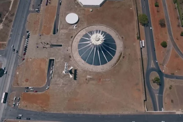 A Brasília que Hollywood verá é a pior delas. Existe amor em BsB