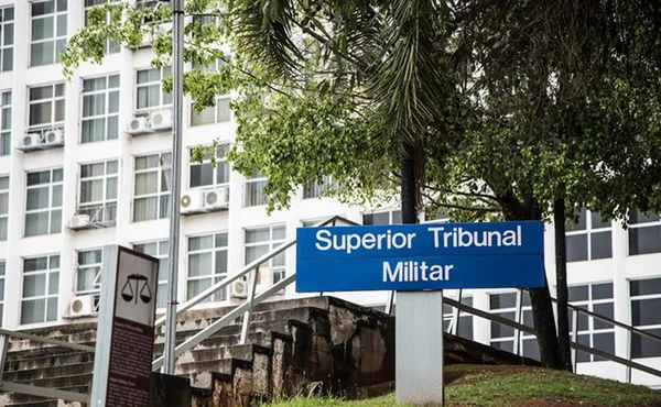 fachada do Superior Tribunal Militar
