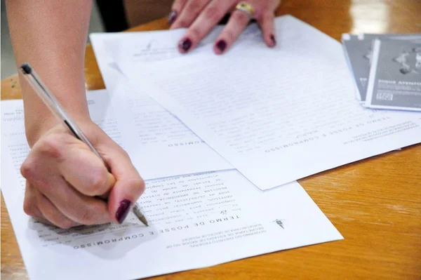 Ibaneis convoca mais 34 servidores para a Saúde do DF. Confira a lista
