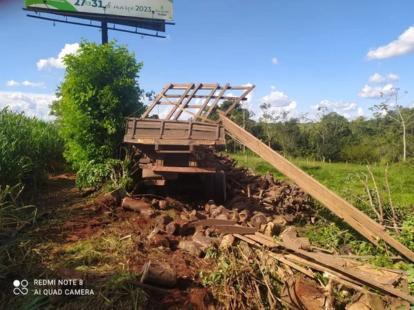 goias idoso morre atropelado pelo proprio caminhao