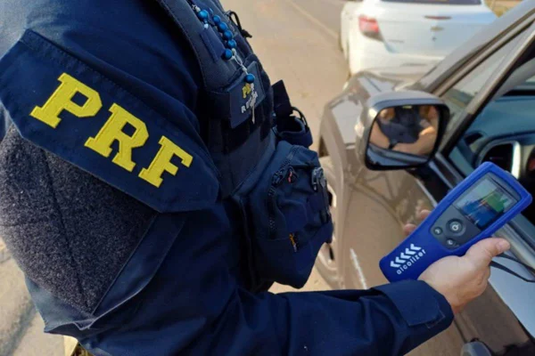 PRF intensifica fiscalização no DF durante o feriado de Corpus Christi
