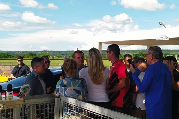 Bolsonaro sobre morte de miliciano na Bahia: “Estão investigando”