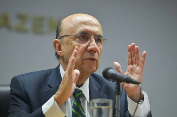 Meirelles: Não há país que cresça sem controle de suas contas públicas
