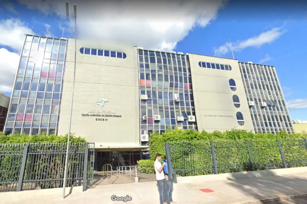 Pacientes com câncer no DF denunciam médica por humilhação em perícia