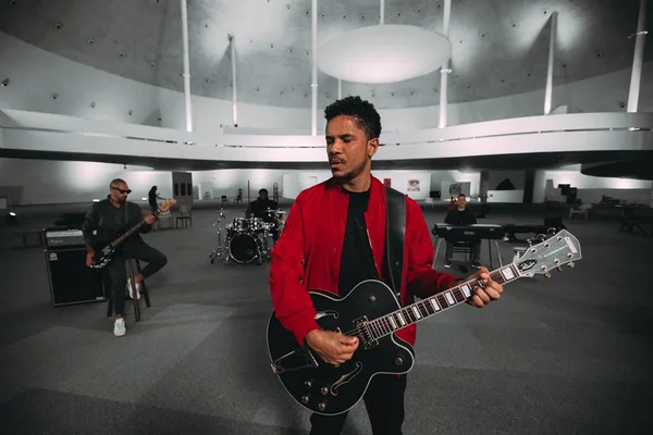 Banda Natiruts no Museu Nacional da República, em Brasília