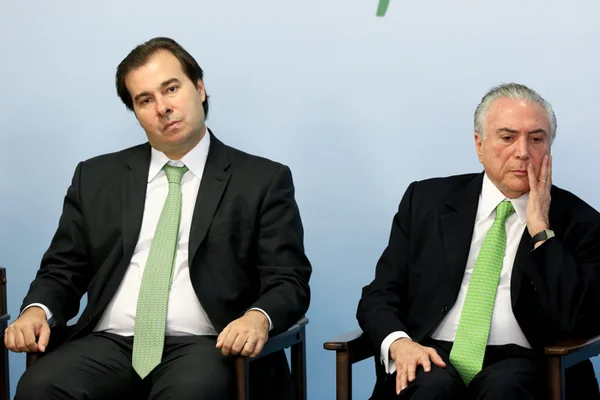 “Meu nome é um dos 3 do DEM para concorrer à Presidência”, diz Maia