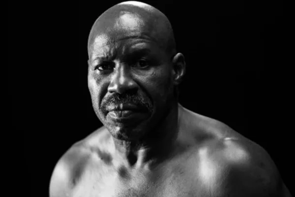 Ex-lutador Reginaldo Holyfield é preso por suspeita de agressão