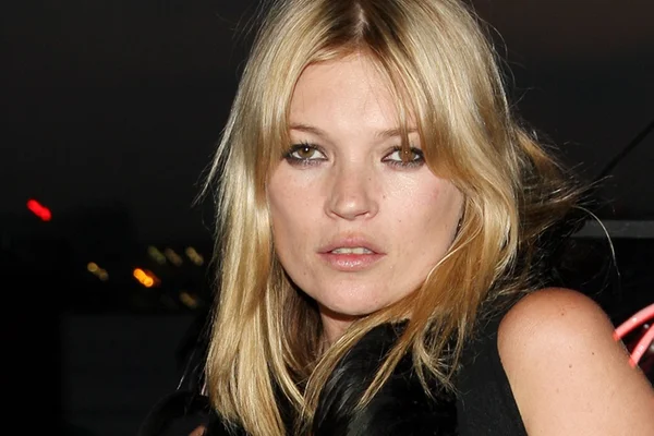Série de TV vai celebrar Kate Moss e moda dos anos 1990