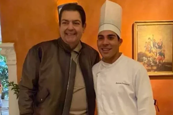 Faustão e chef de restaurante em SP