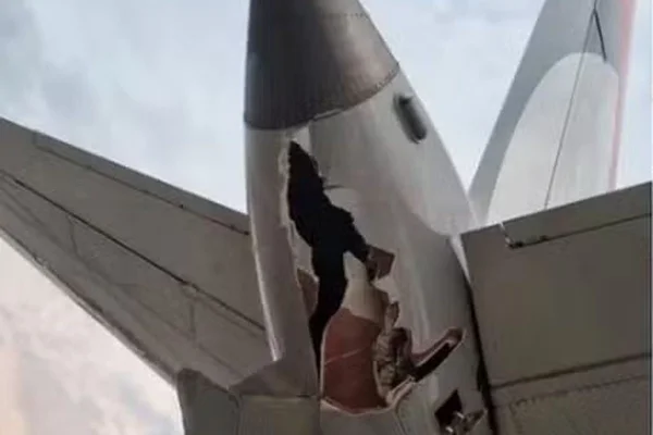 Colisão entre aviões da Gol e Latam em pista de Congonhas faz voos serem cancelados - Metrópoles