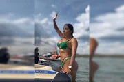 Mulher ostentava nas redes sociais Mulher ostentava nas redes sociais
