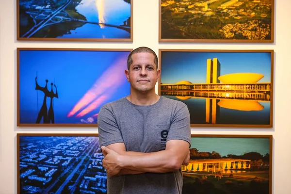 Abertura da exposição Capitais do Brasil movimenta o Museu Nacional
