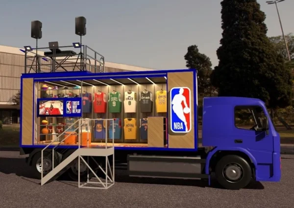 NBA lançará sua primeira loja sobre rodas no Brasil