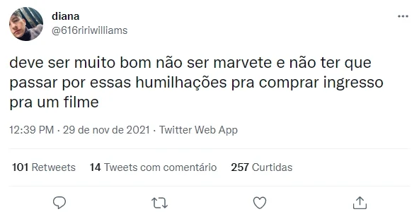 Após a queda dos sites de cinema, as redes sociais foram inundadas com memes sobre o filme Após a queda dos sites de cinema, as redes sociais foram inundadas com memes sobre o filme