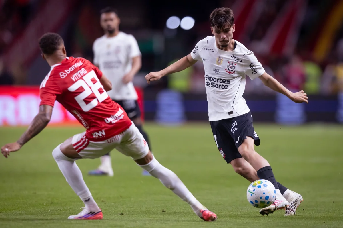 Corinthians nunca venceu o Internacional por 3 gols em jogos oficiais