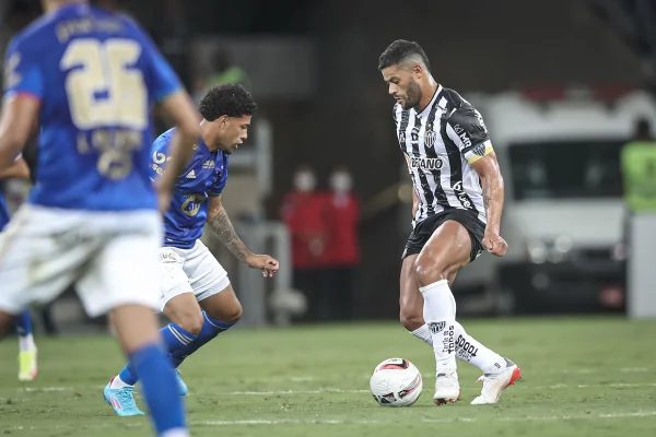 Árbitro de Atlético-MG x Cruzeiro relata ameaças de morte após pênalti