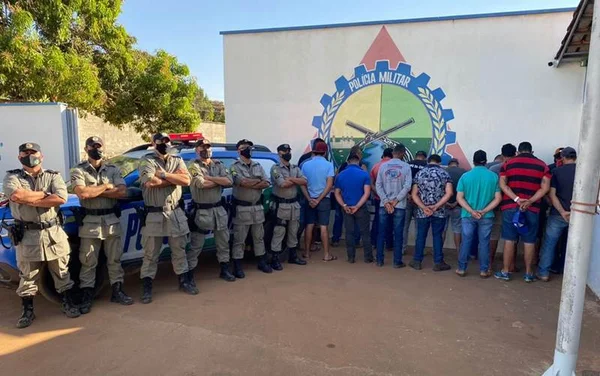 goias 18 presos rinha de galos