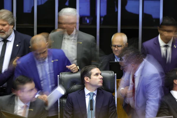 Presidente da Câmara dos Deputados, Hugo Motta (Republicanos-PB), durante sessão legislativa Metropoles 8