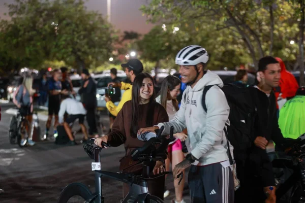 Metrópoles Endurance: competidores chegam empolgados para 2º dia
