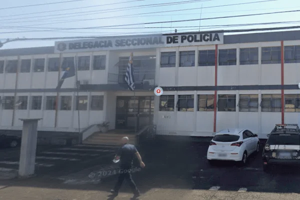 professor suspeito assédio demitido escola interior sp