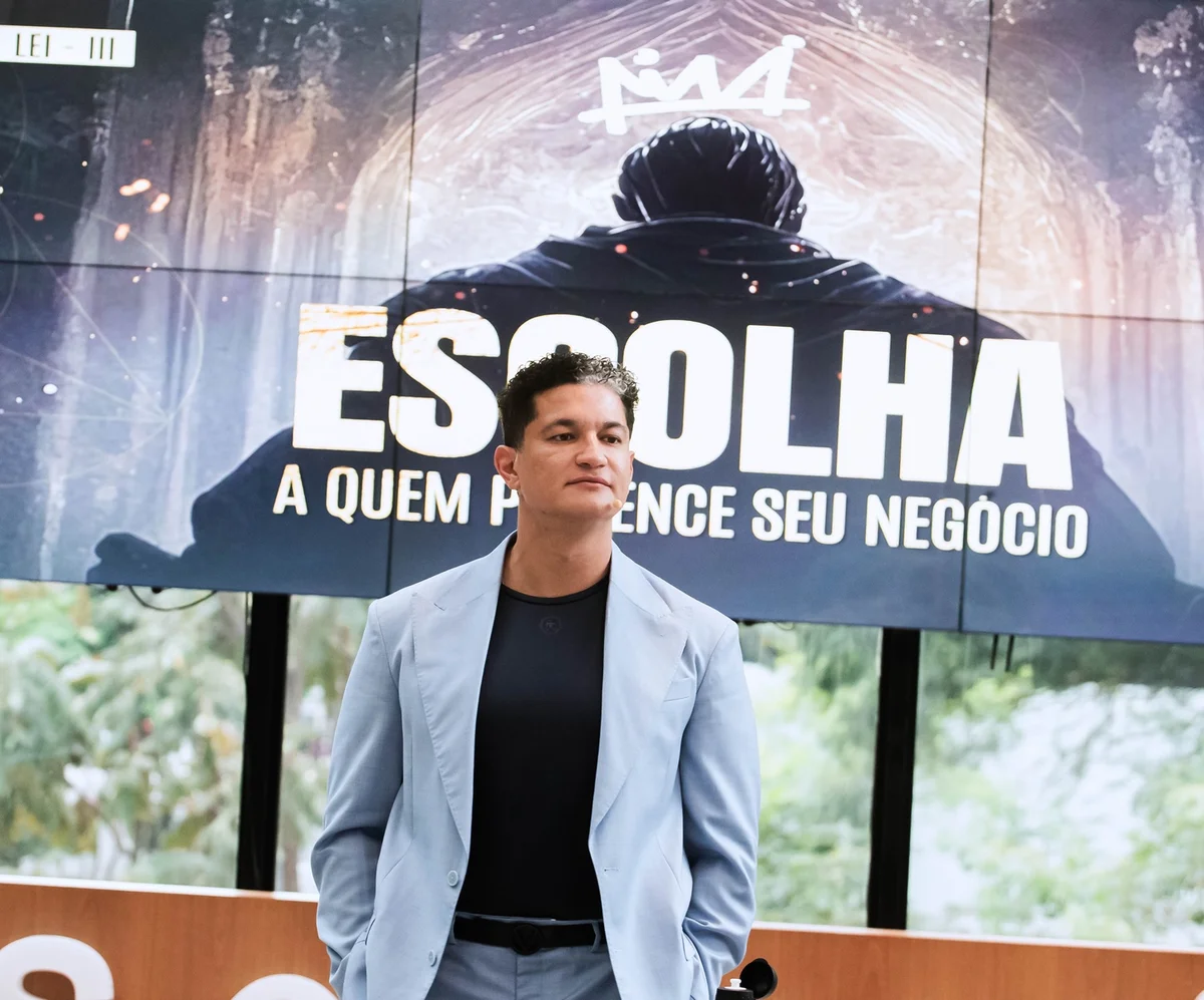 Para Victor Reis, o livro organiza em uma narrativa os aprendizados construídos entre decisões empresariais, experiências pessoais e o movimento Reis Não Reclamam Para Victor Reis, o livro organiza em uma narrativa os aprendizados construídos entre decisões empresariais, experiências pessoais e o movimento Reis Não Reclamam