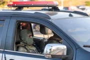 São cumpridos 19 mandados de prisão temporária e 30 de busca e apreensão São cumpridos 19 mandados de prisão temporária e 30 de busca e apreensão