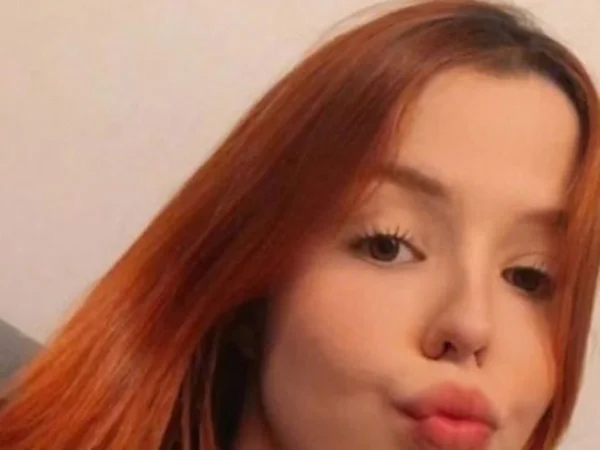 Foto colorida de Maria Clara Adolfo, de 21 anos - Metrópoles