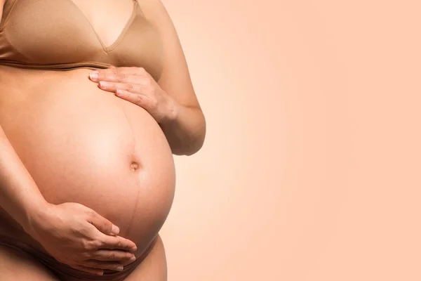 Parto orgásmico: descubra como sentir prazer ao dar à luz