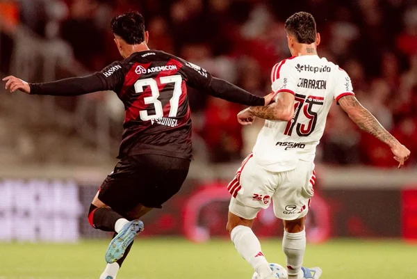 Brasileirão: Athletico-PR e Flamengo empatam em 1 x 1